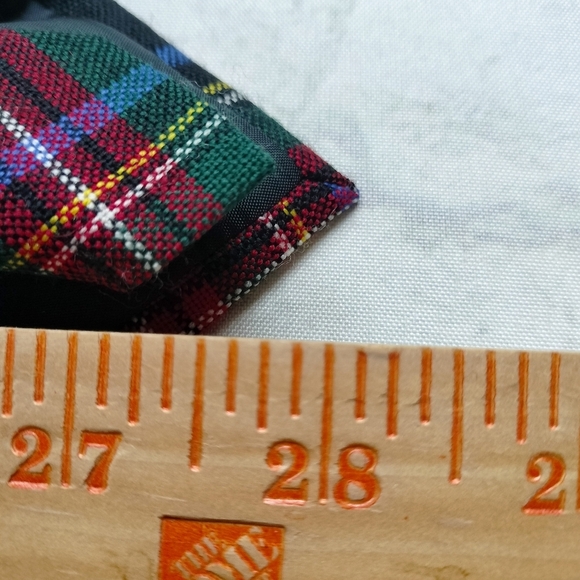 INGLES BUCHAN Tie Necktie Pure Wool Woven In Scotland Tartan Plaid Checks - Picture 8 of 8